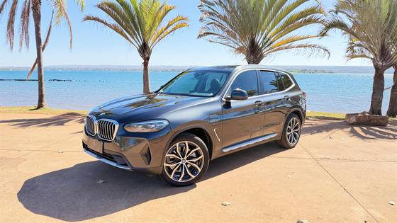 BMW X3 2.0 16V HÍBRIDO X LINE XDRIVE30E STEPTRONIC BMW X3 2.0 16V HÍBRIDO X LINE XDRIVE30E STEPTRONIC